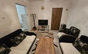 Apartman Hushida